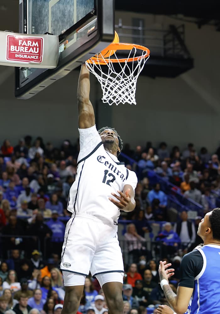 AAA Finals LR Central vs Bryant__00021